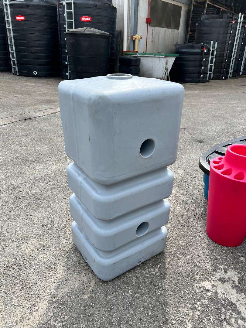 Vertical Rainwater Tank - Image 2